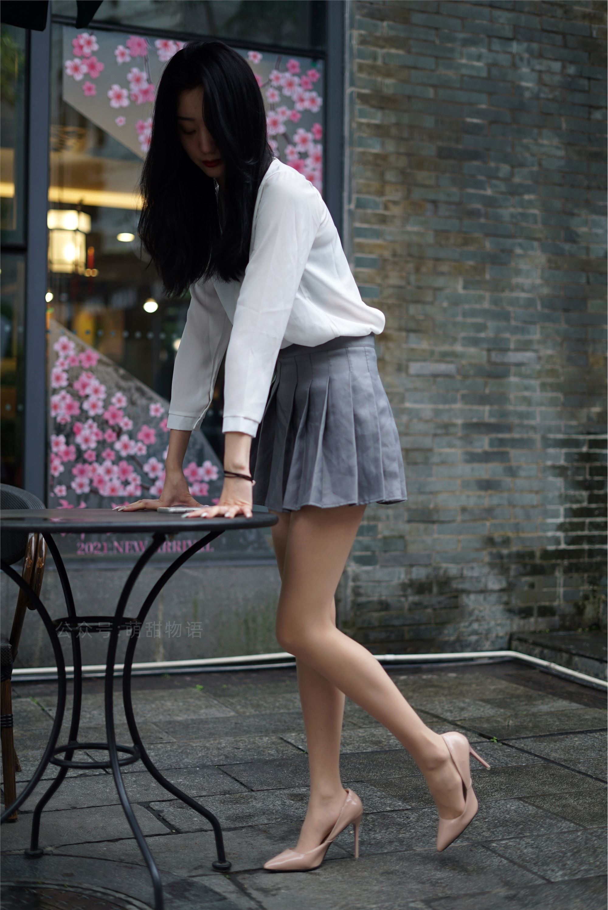 萌甜物语 XM154《百褶裙下的美-腿腿》